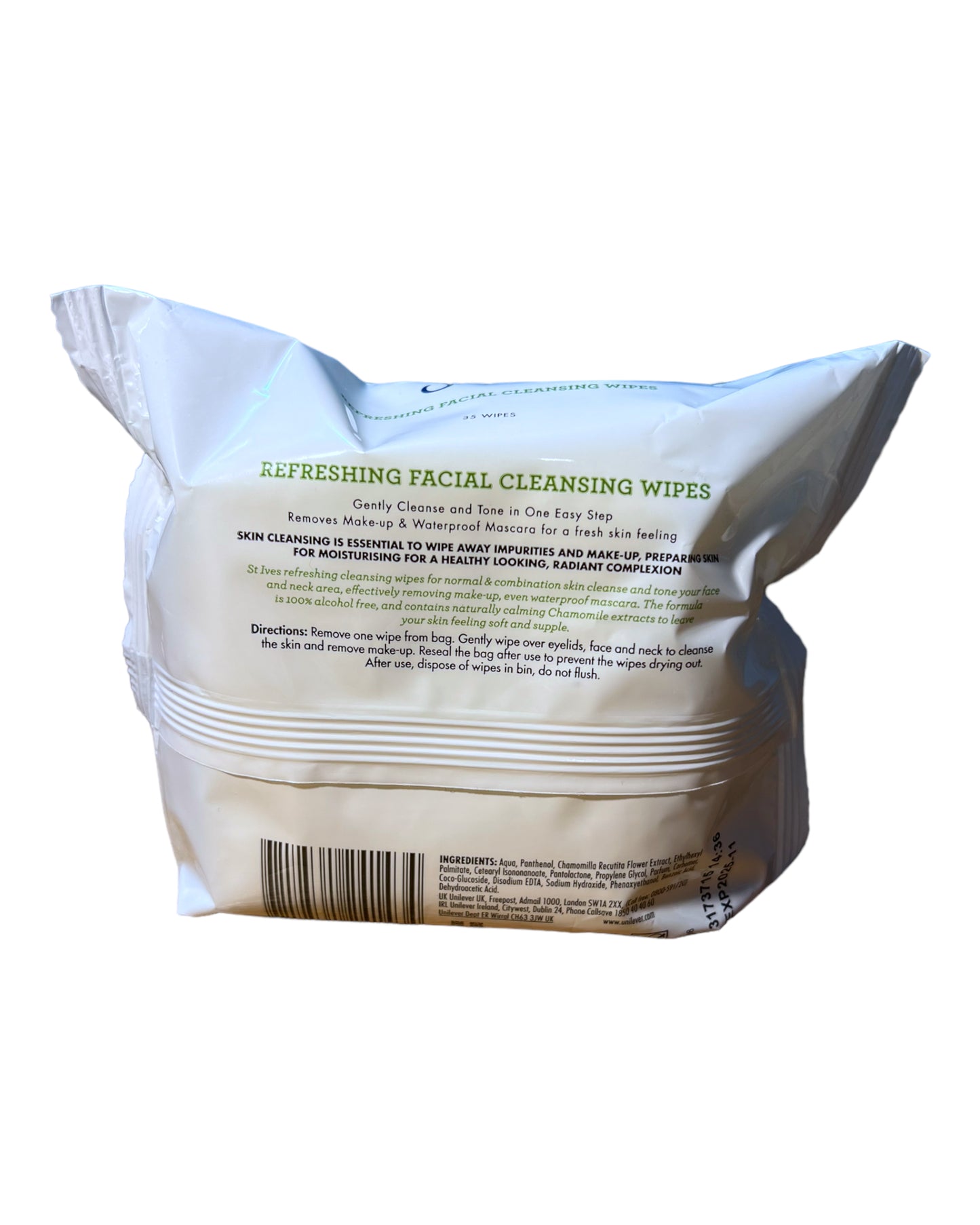 ST IVES Cleansing Facial Wipes Normal & Combination Skin 35pk