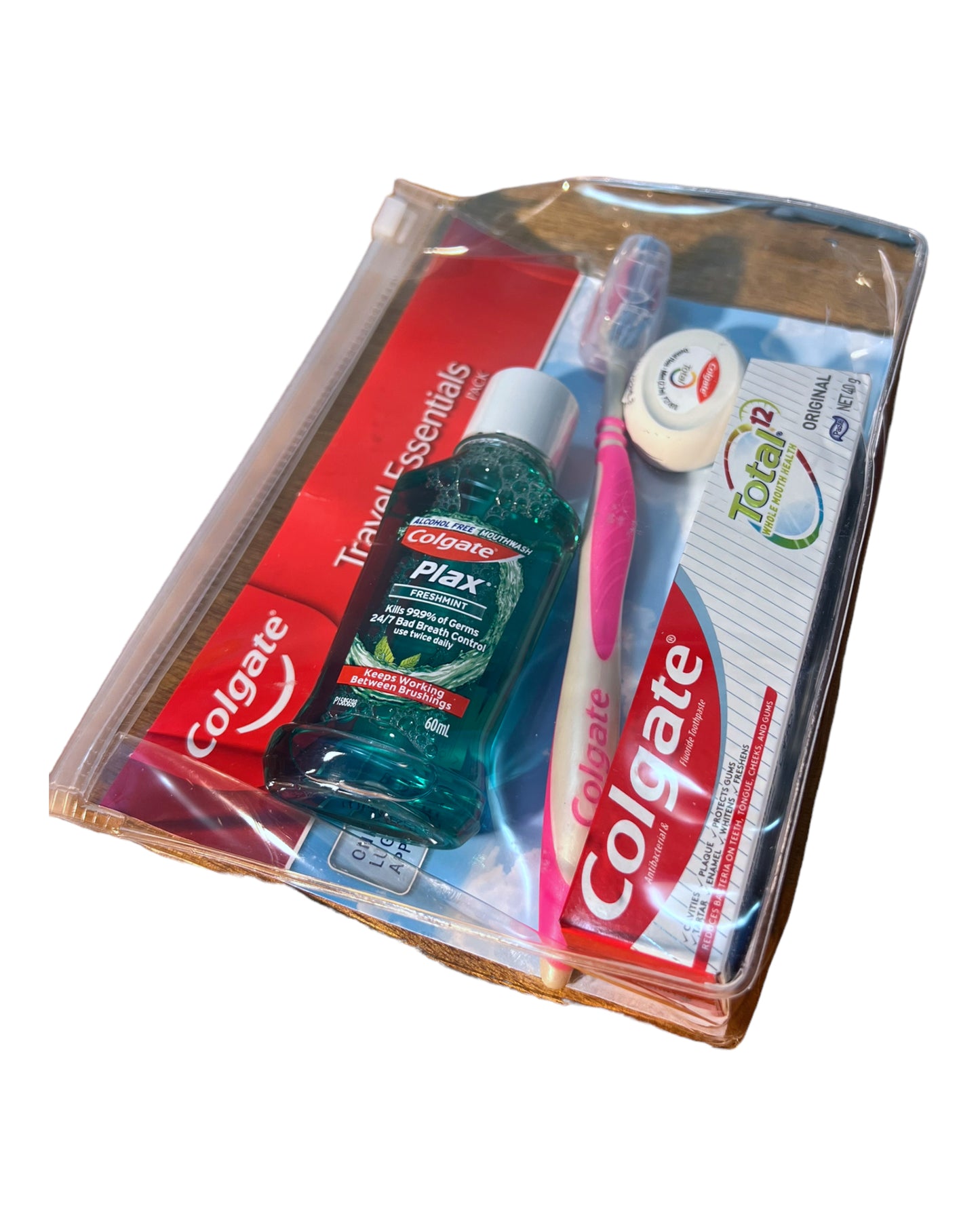 COLGATE Oral Care Travel Essentials Pack